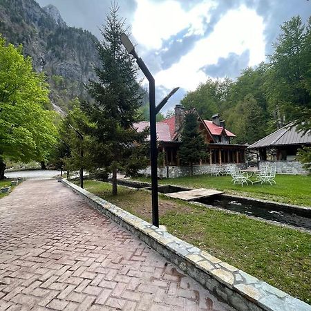 Bujtine-Restorant Rilindja Valbone Exterior photo